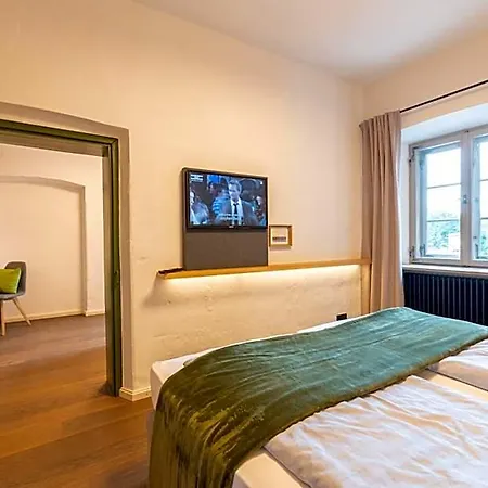 Hotel Alte Zollstation- Historical Building