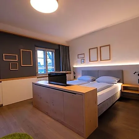 Alte Zollstation- Historical Building 4*