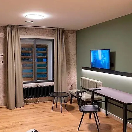 Alte Zollstation- Historical Building מלון 4*